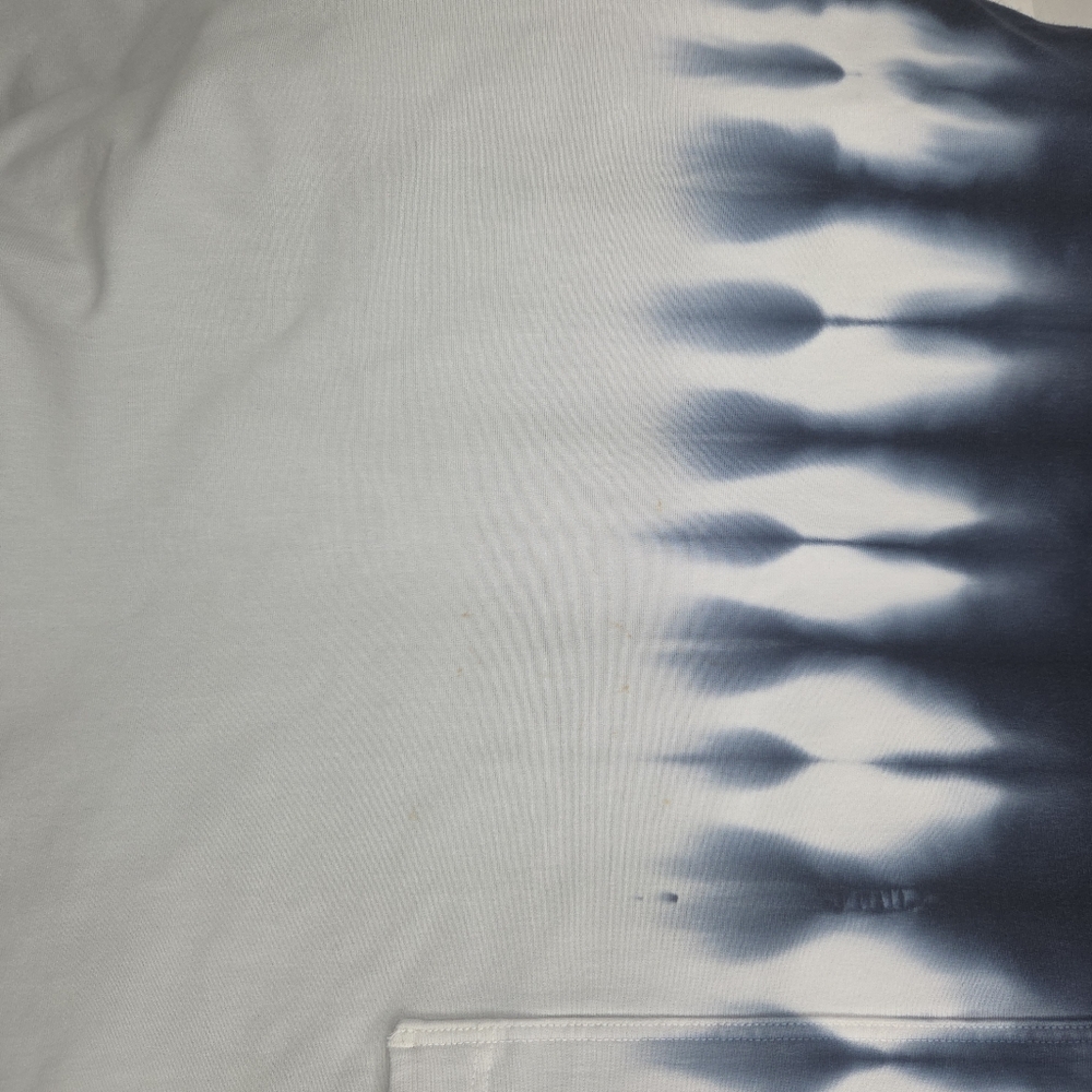 Lululemon Atletica Tie-Dye Hoodie in Blue and White Size SMALL WITH Stains - Picture 11 of 12